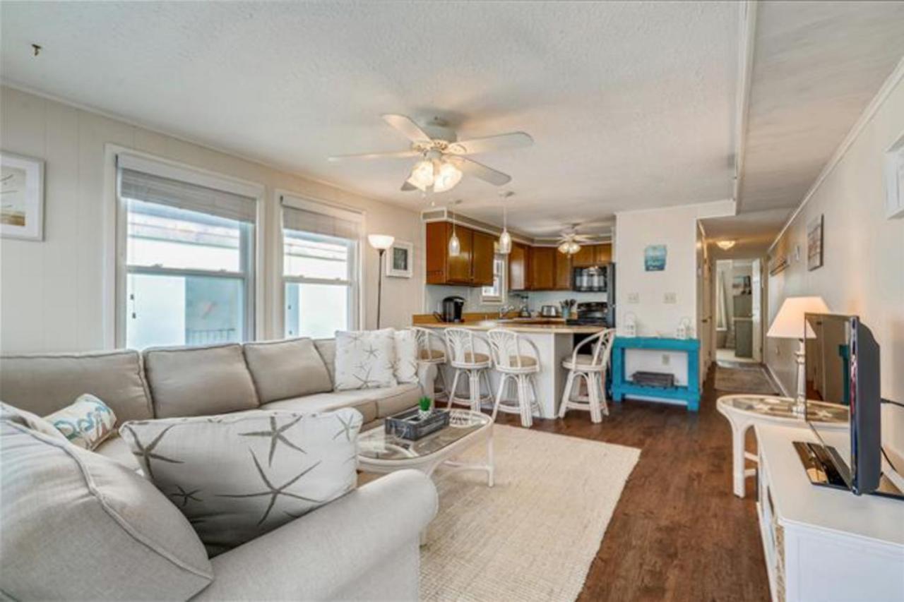 North Point 301 Apartment