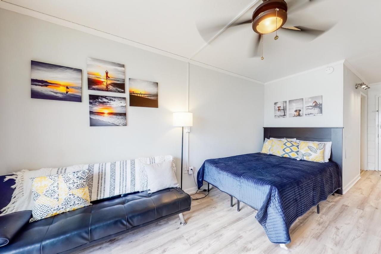 Apartment Marshall