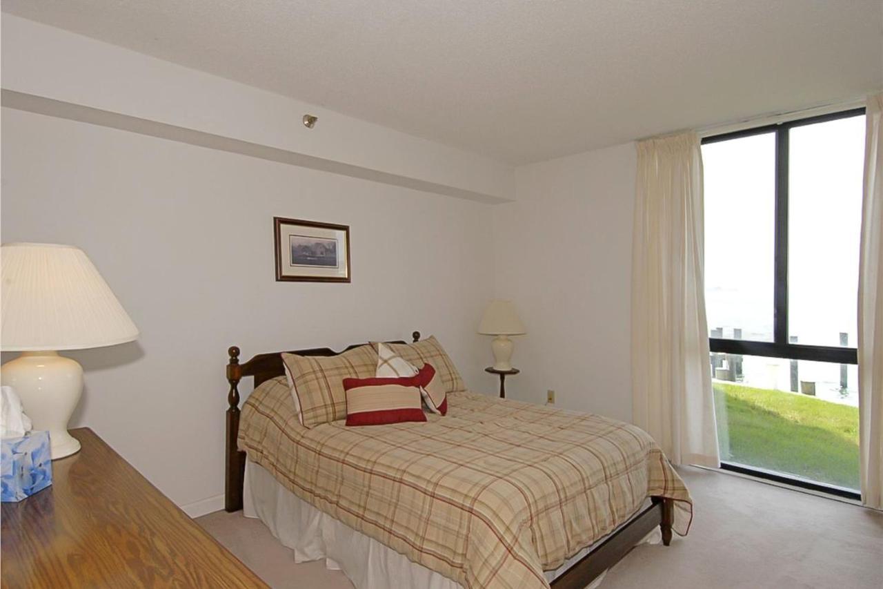 Apartment Pointe On The Bay *