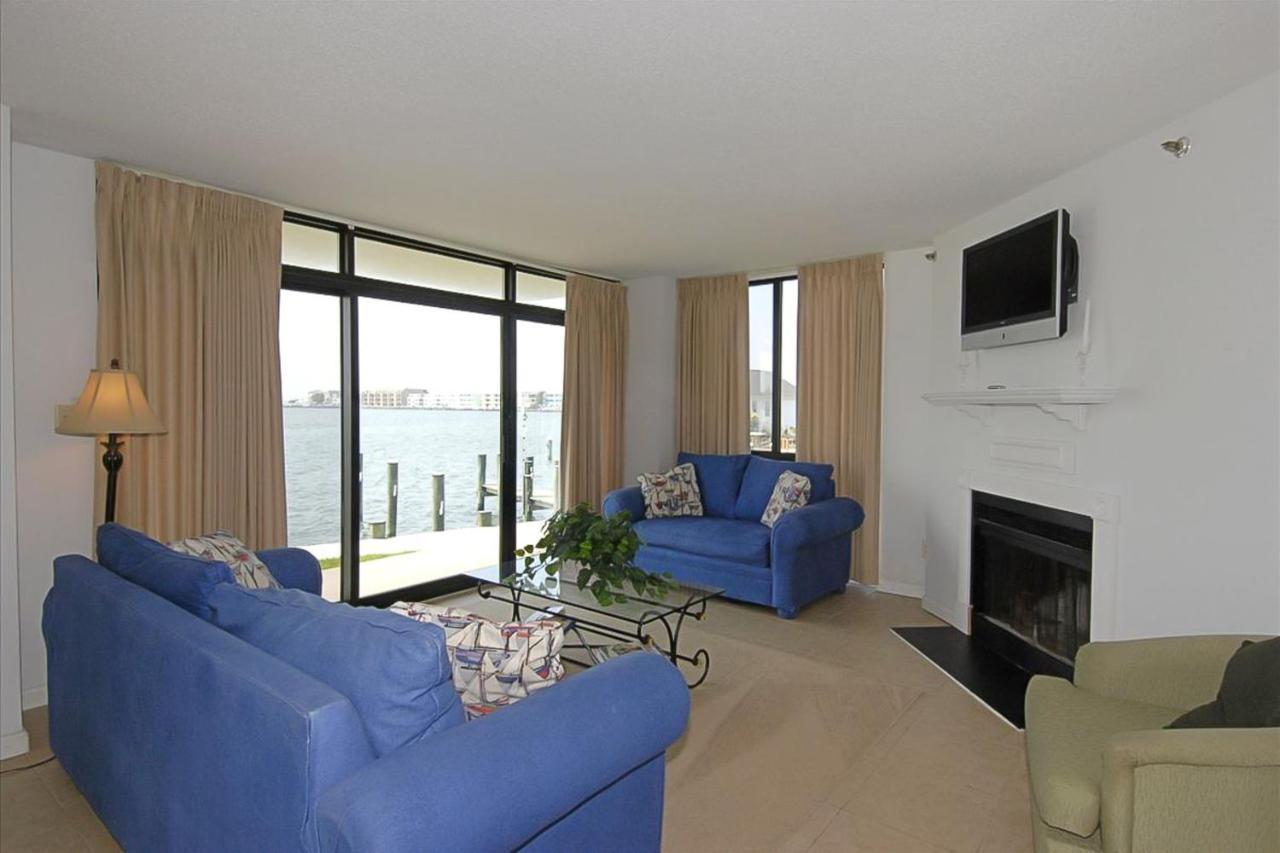 Apartment Pointe On The Bay *