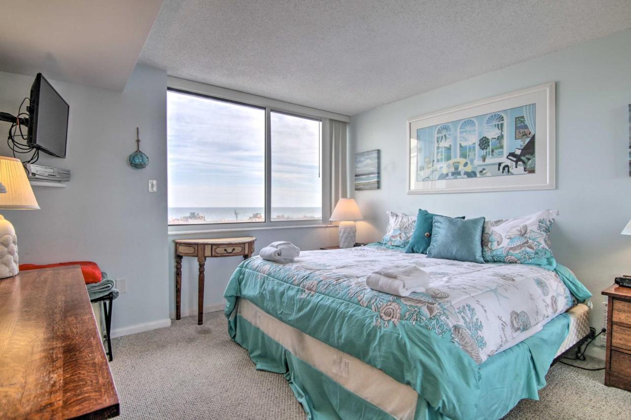 Ocean With Balcony - Steps To Beach! Apartment *