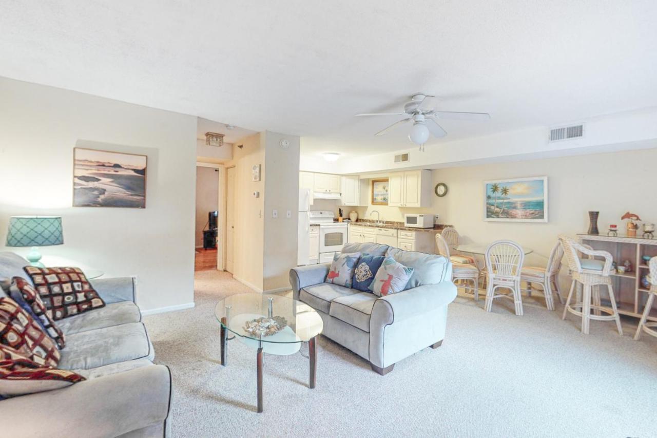 Sandalwood 203b Apartment