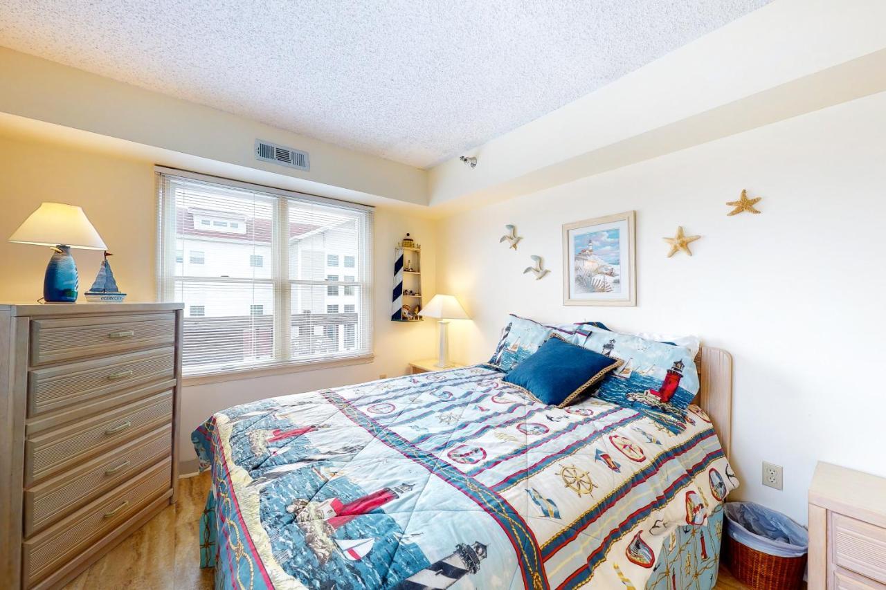 Surfcrest 201 Apartment *