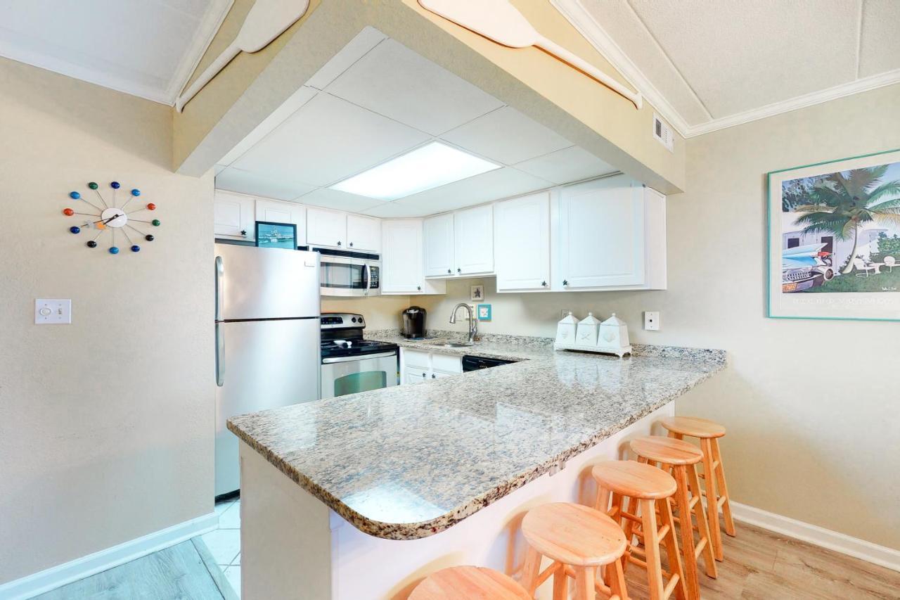 Constellation House Apartment *