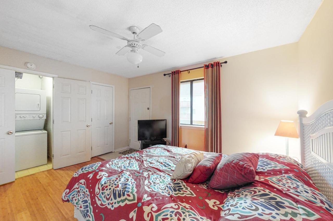 Sandalwood 203b Apartment Ocean City