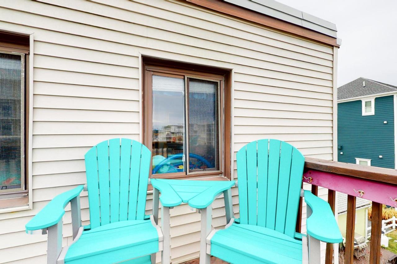 Surfs Up 301 Ocean City