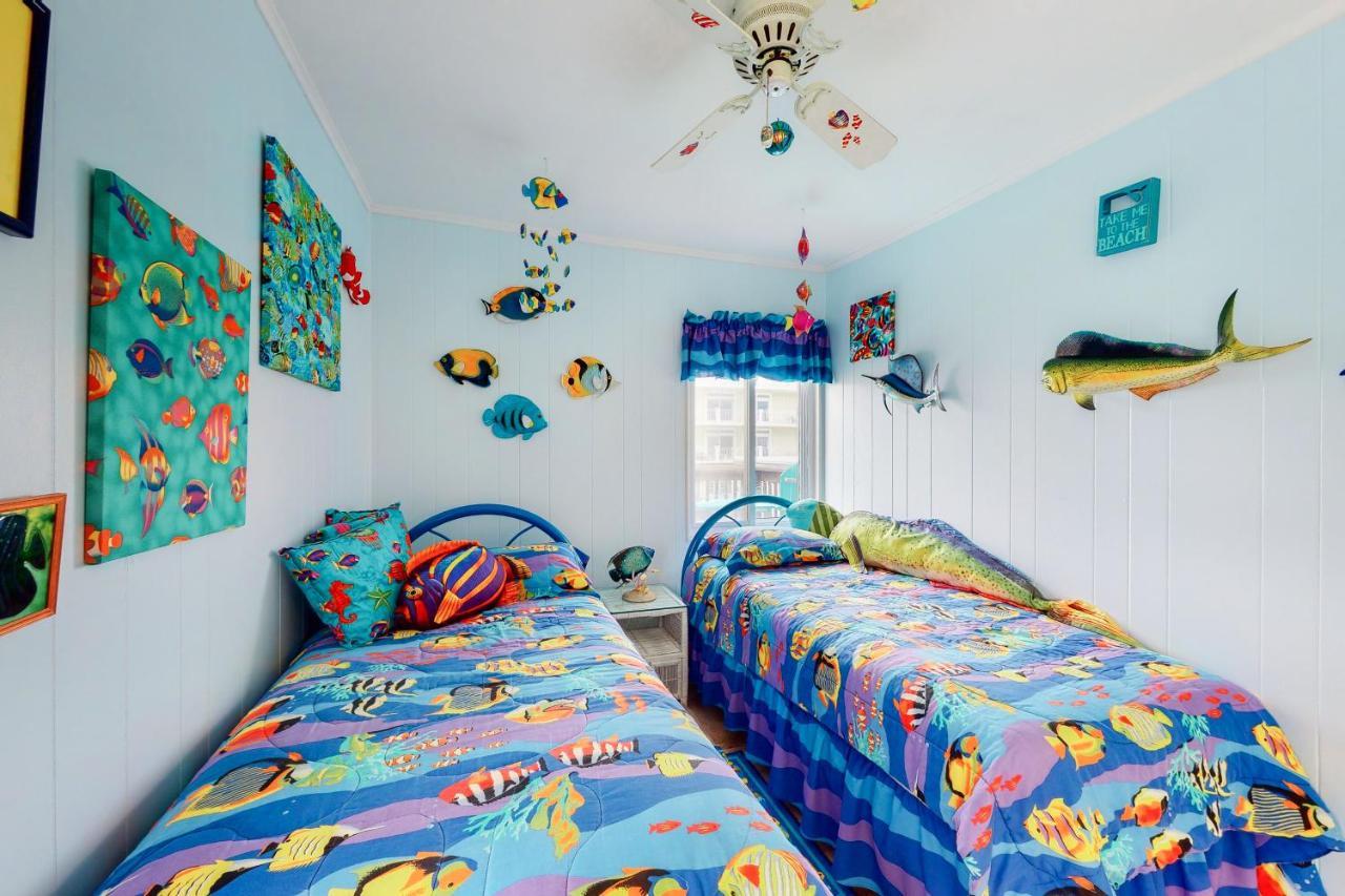 Apartment Surfs Up 301 Ocean City