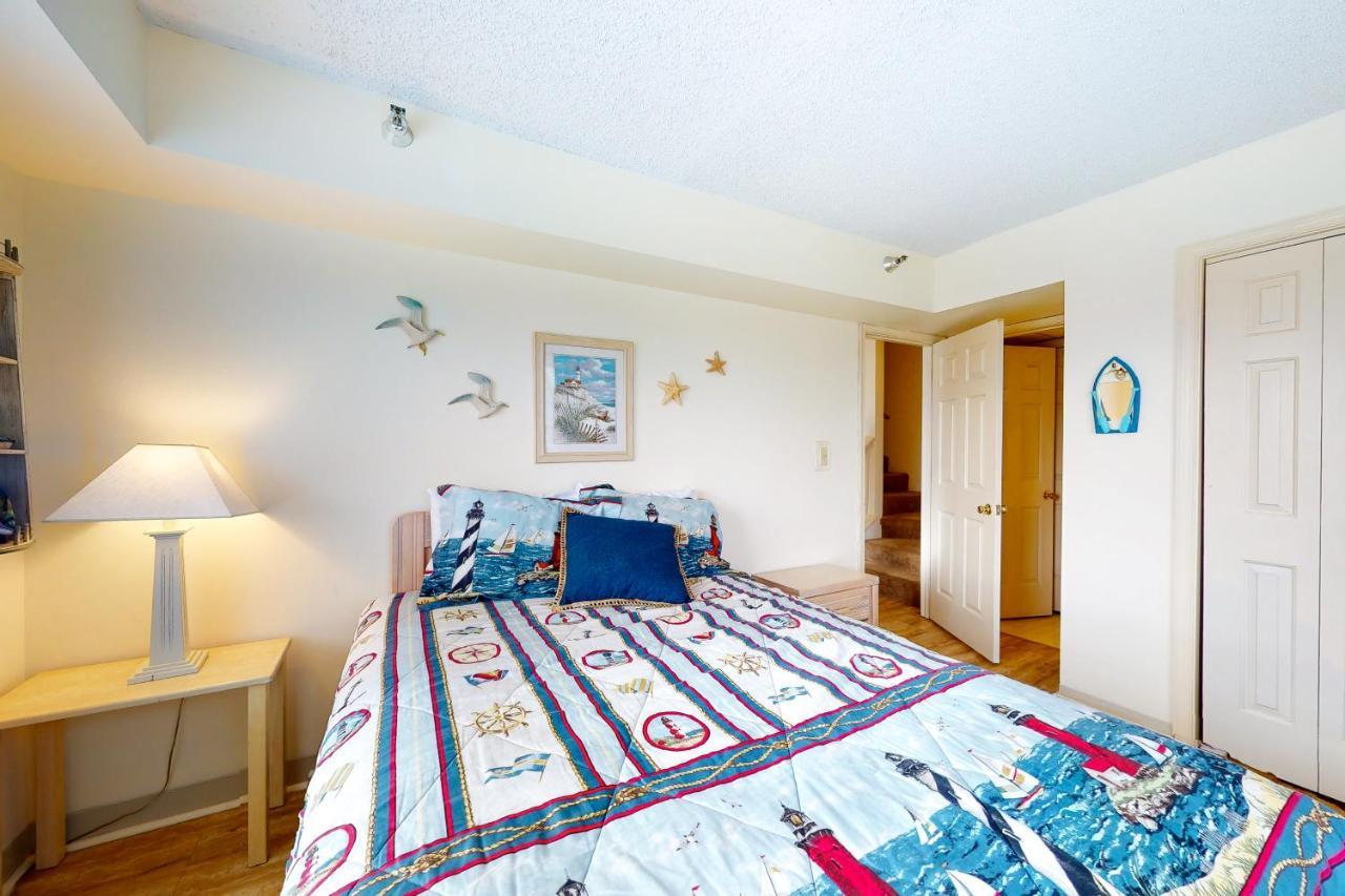 Surfcrest 201 Apartment *
