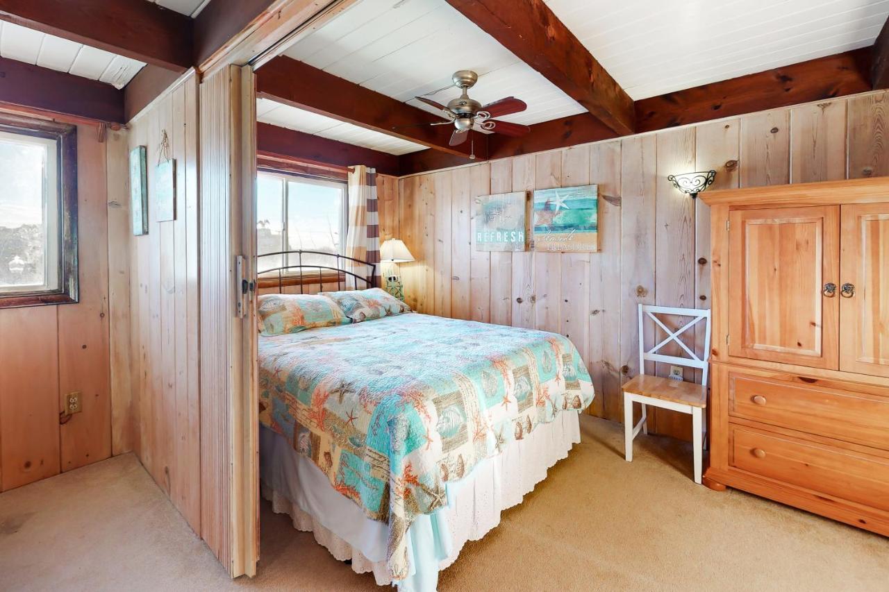 Ocean Breeze 18 Holiday home *