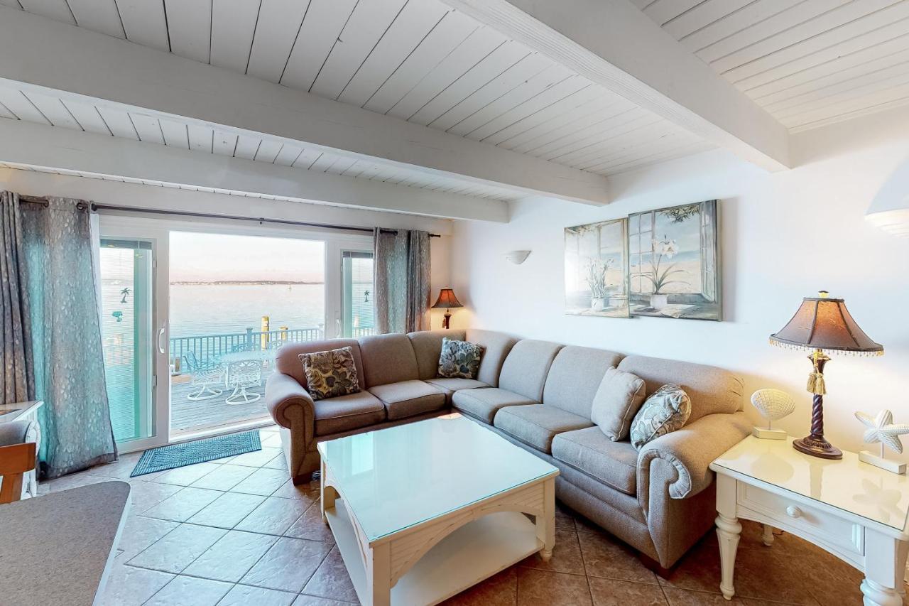 Village West 32 Holiday home *