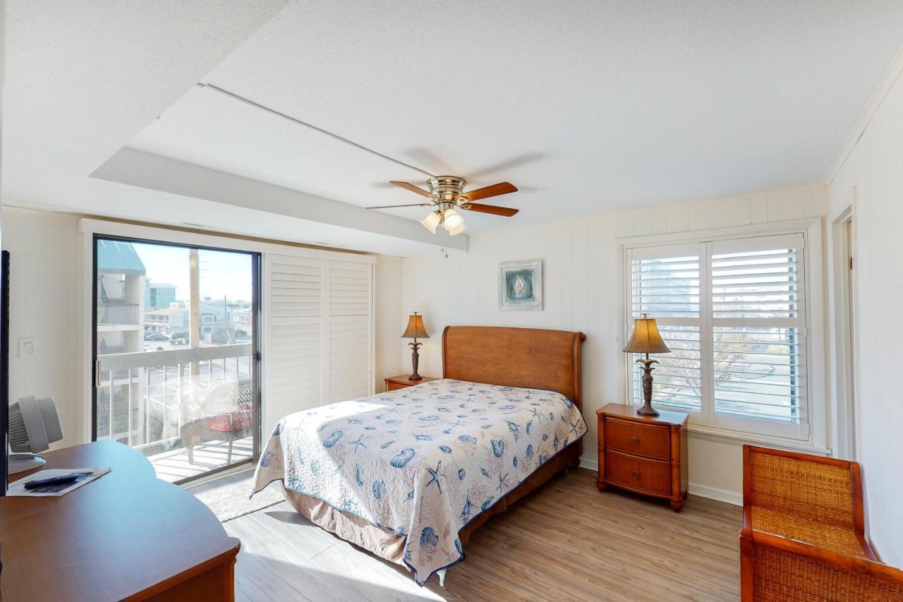 Apartment 81 Hill 301 *
