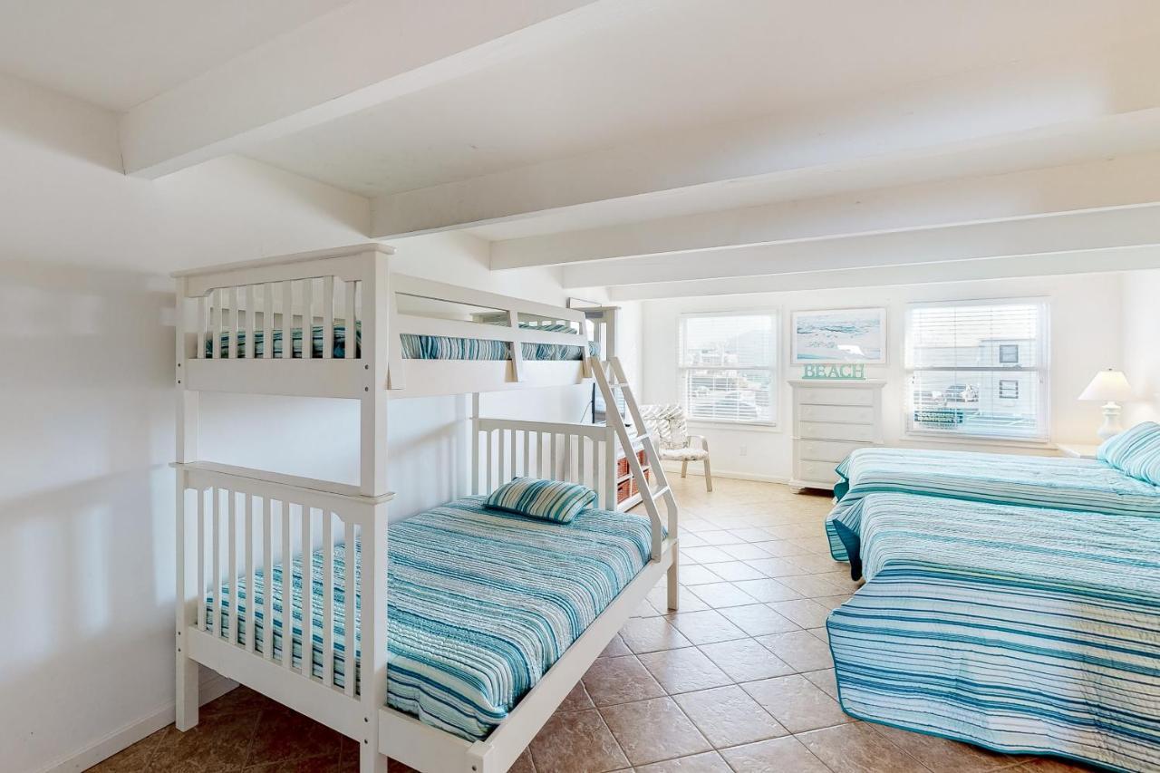 Village West 32 Holiday home