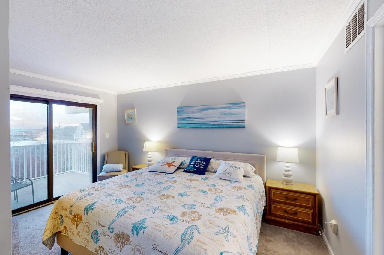 Apartment Crystal Sands 403 *