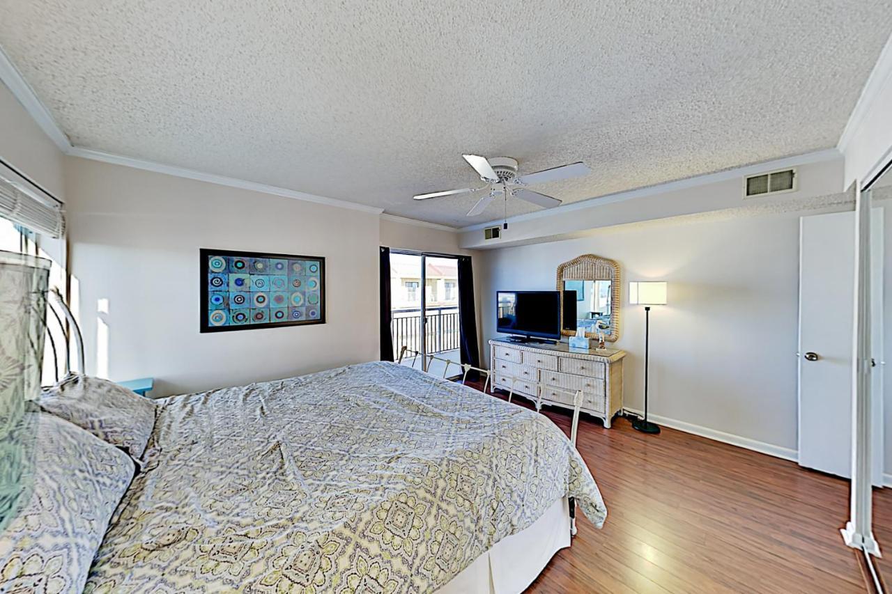 Apartment Surfcaster Unit 401 Ocean City