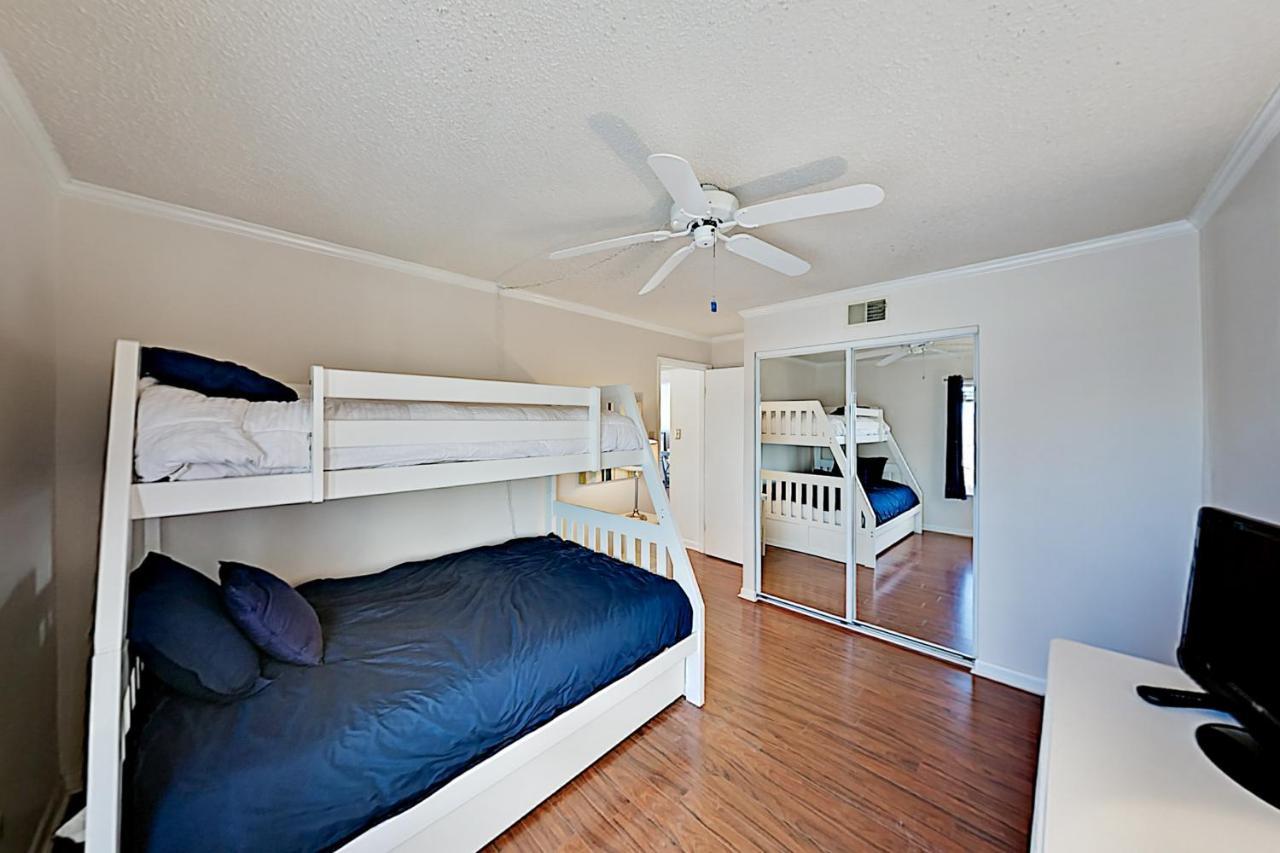 Apartment Surfcaster Unit 401 Ocean City