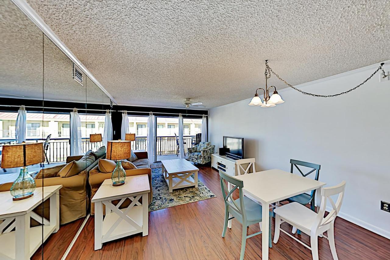 Apartment Surfcaster Unit 401