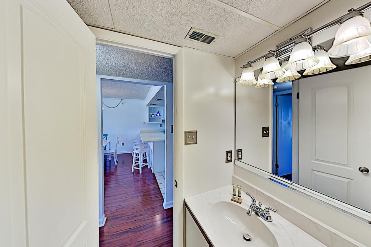 Apartment Surfcaster Unit 401 Ocean City