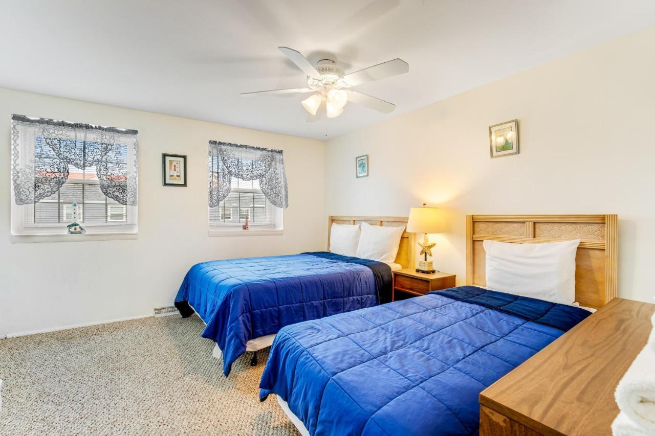 Royal Palm Court B5 *