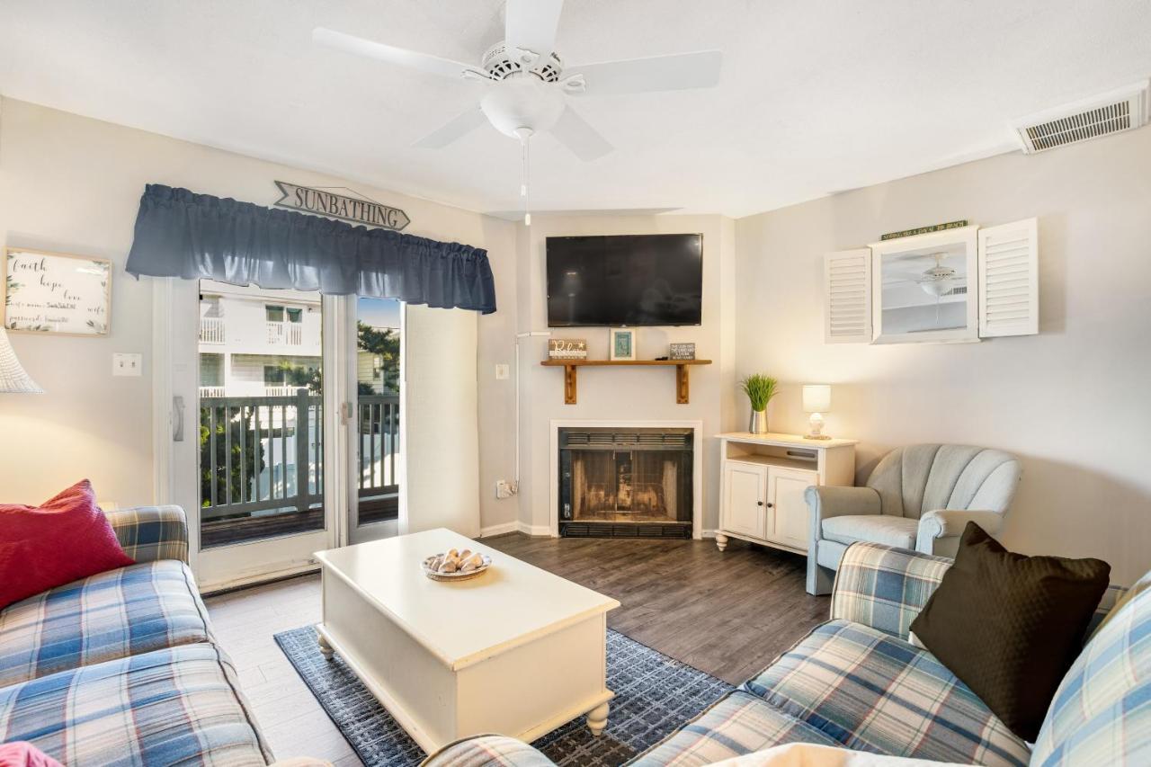 Oceanblock 61st C102 Hotel