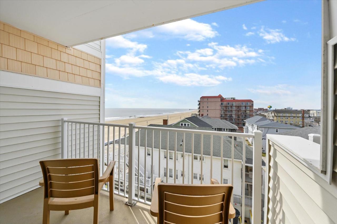 Monte Carlo Boardwalk / Oceanfront Ocean Hotel 2*