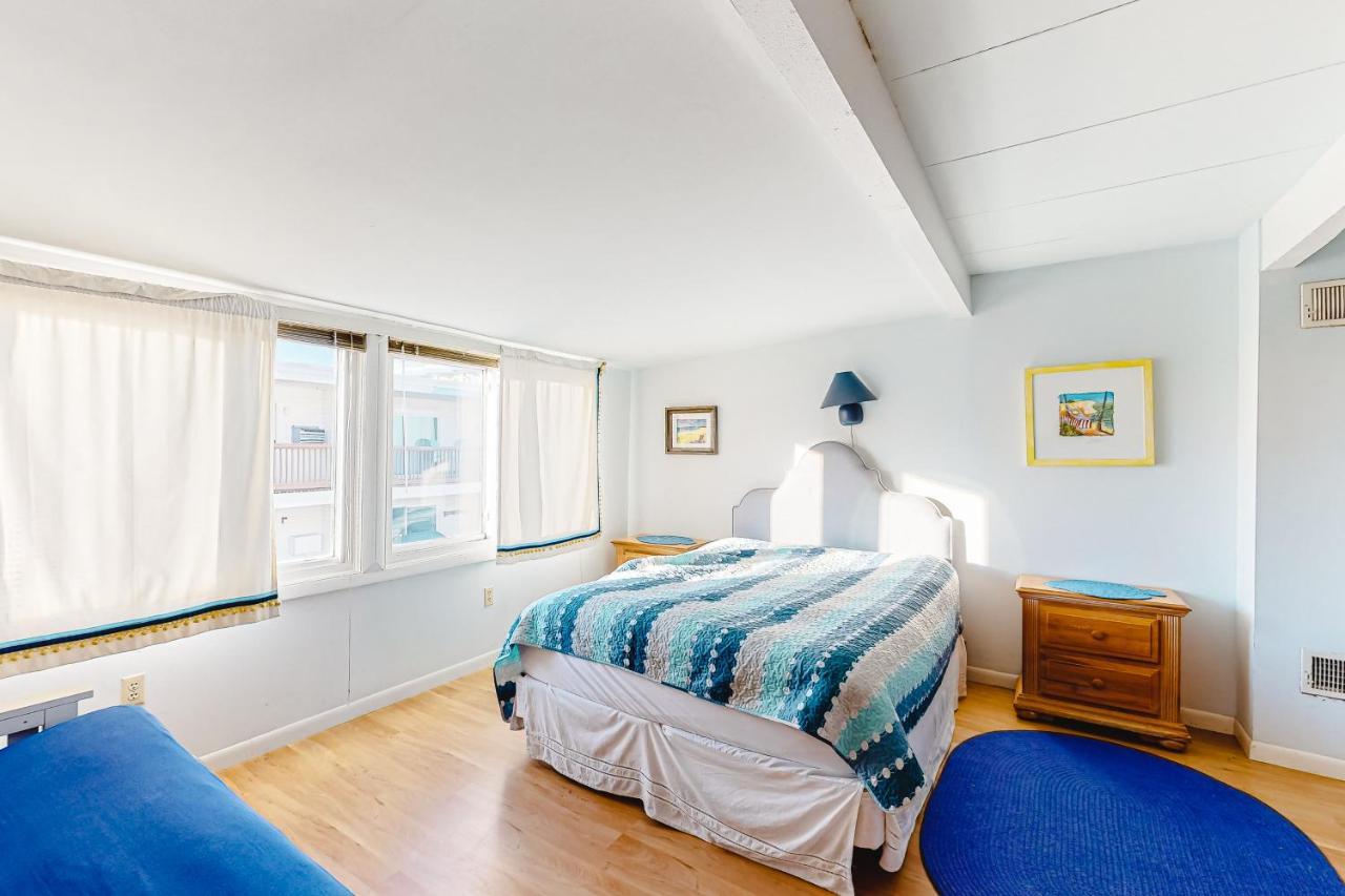 Sun Village Townhouse 7 *
