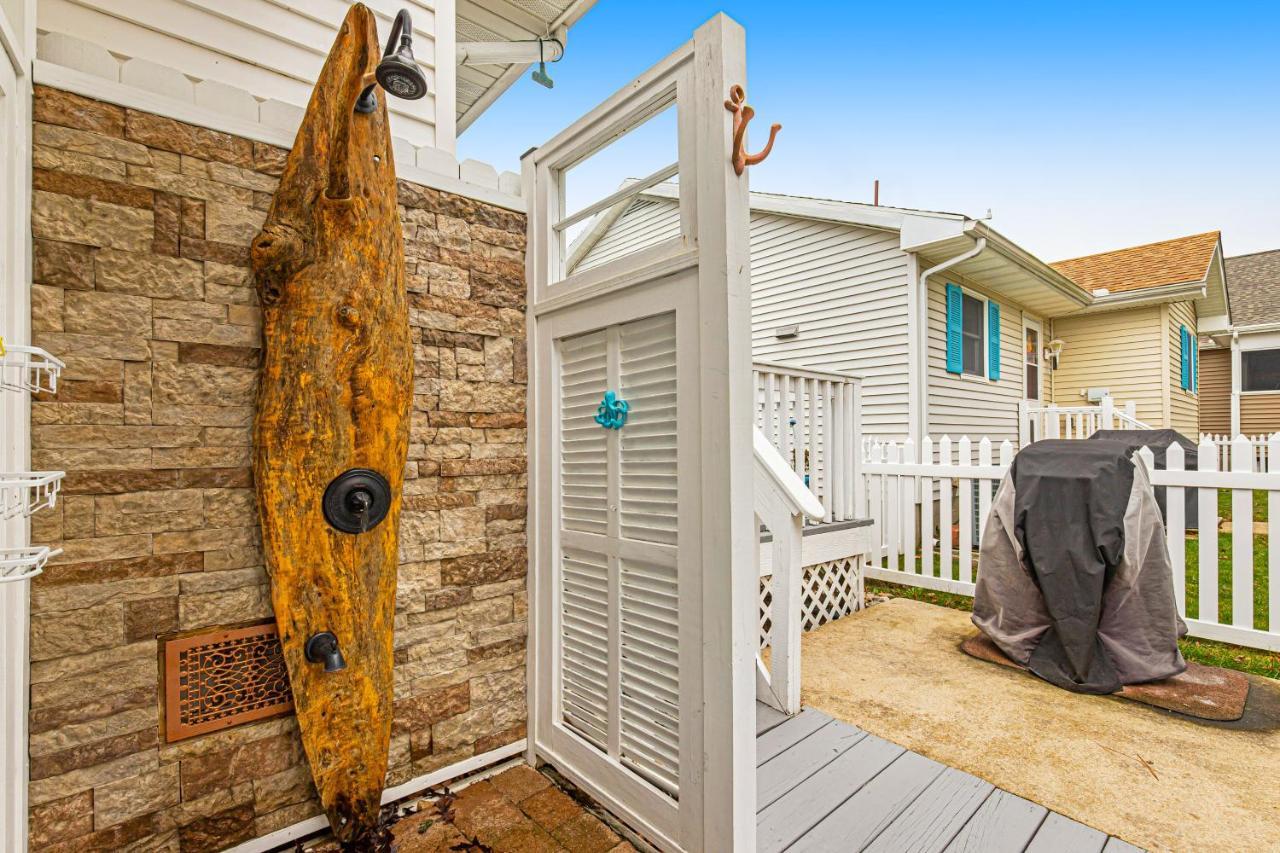 139th Tiki House