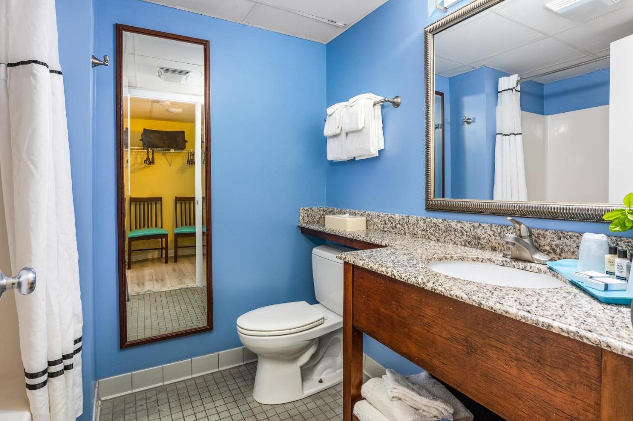 Cayman Hotel Ocean City