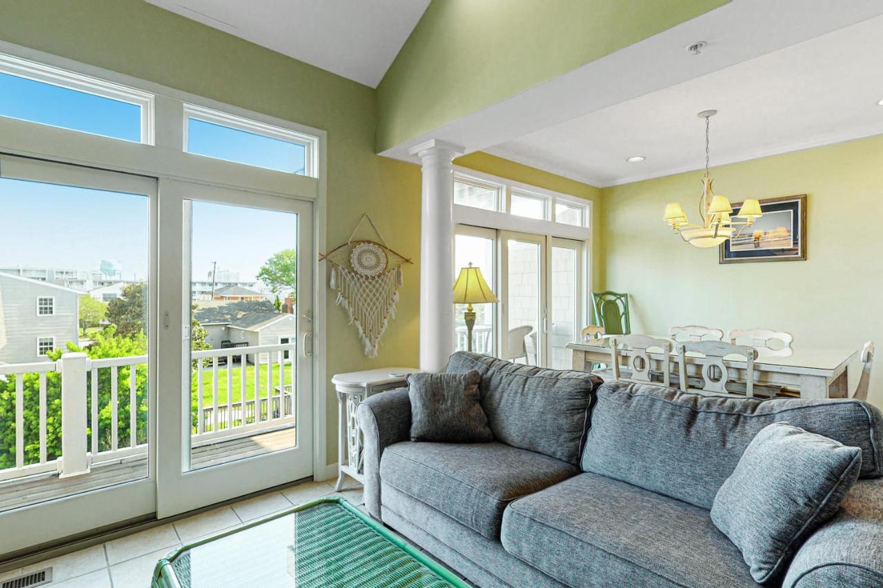Pelican Perch 102 Holiday home Ocean City