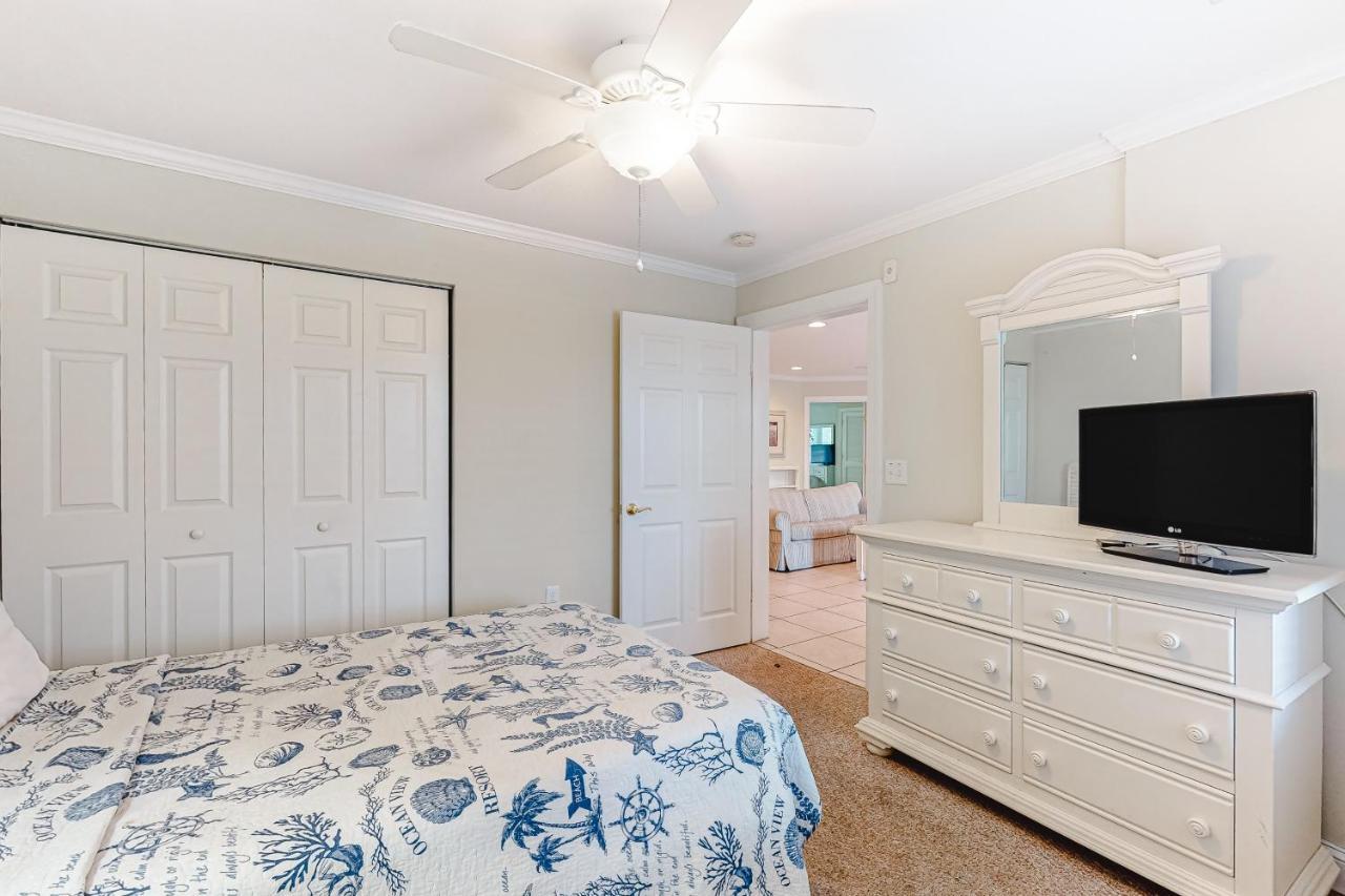 Apartment 4100 Coastal #102 *