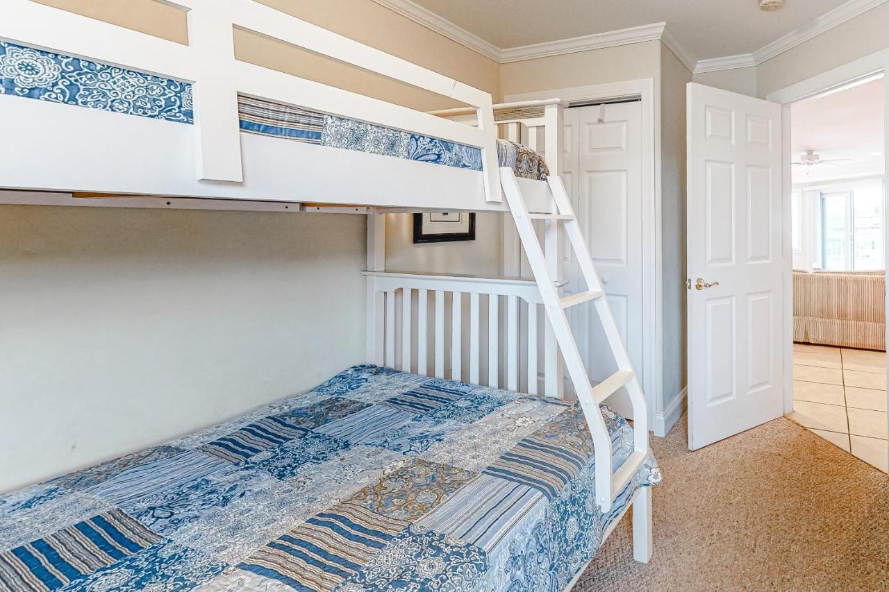Apartment 4100 Coastal #102 *