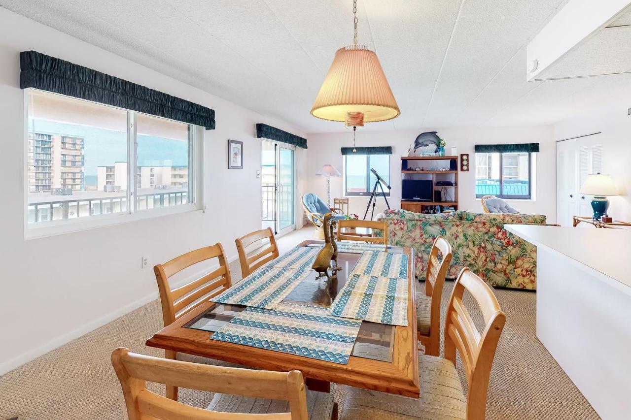 Sunny Sands 401 Apartment