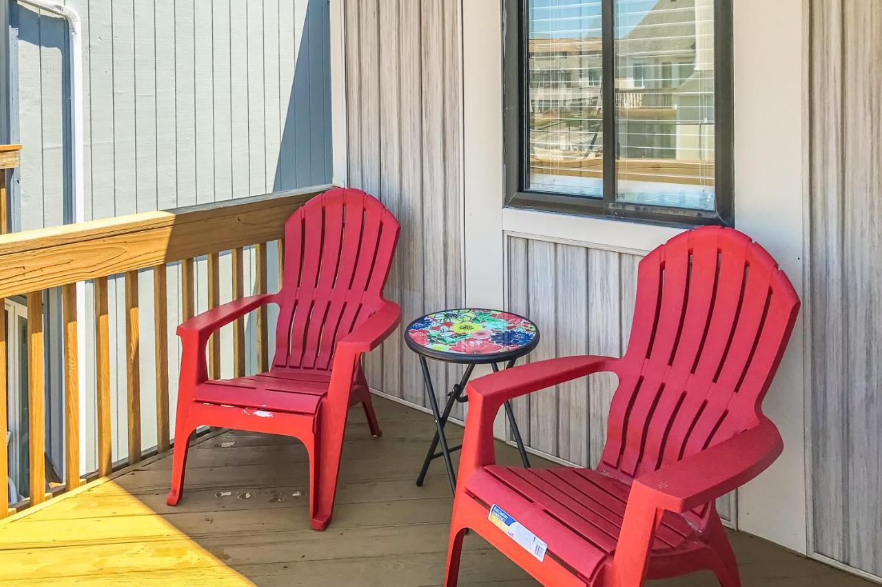Runaway Bay 76 Holiday home