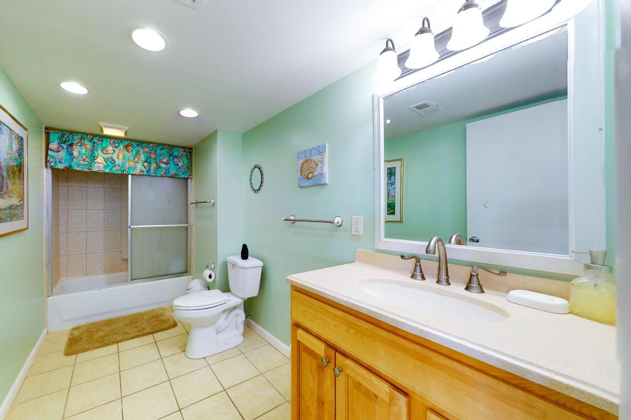 Apartment Fountainhead 1b #73