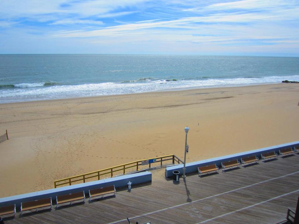 Plaza 3* Ocean City