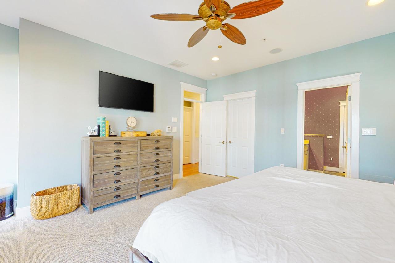 Sunset Island - Beachside Mews 1 & 2 Ocean City