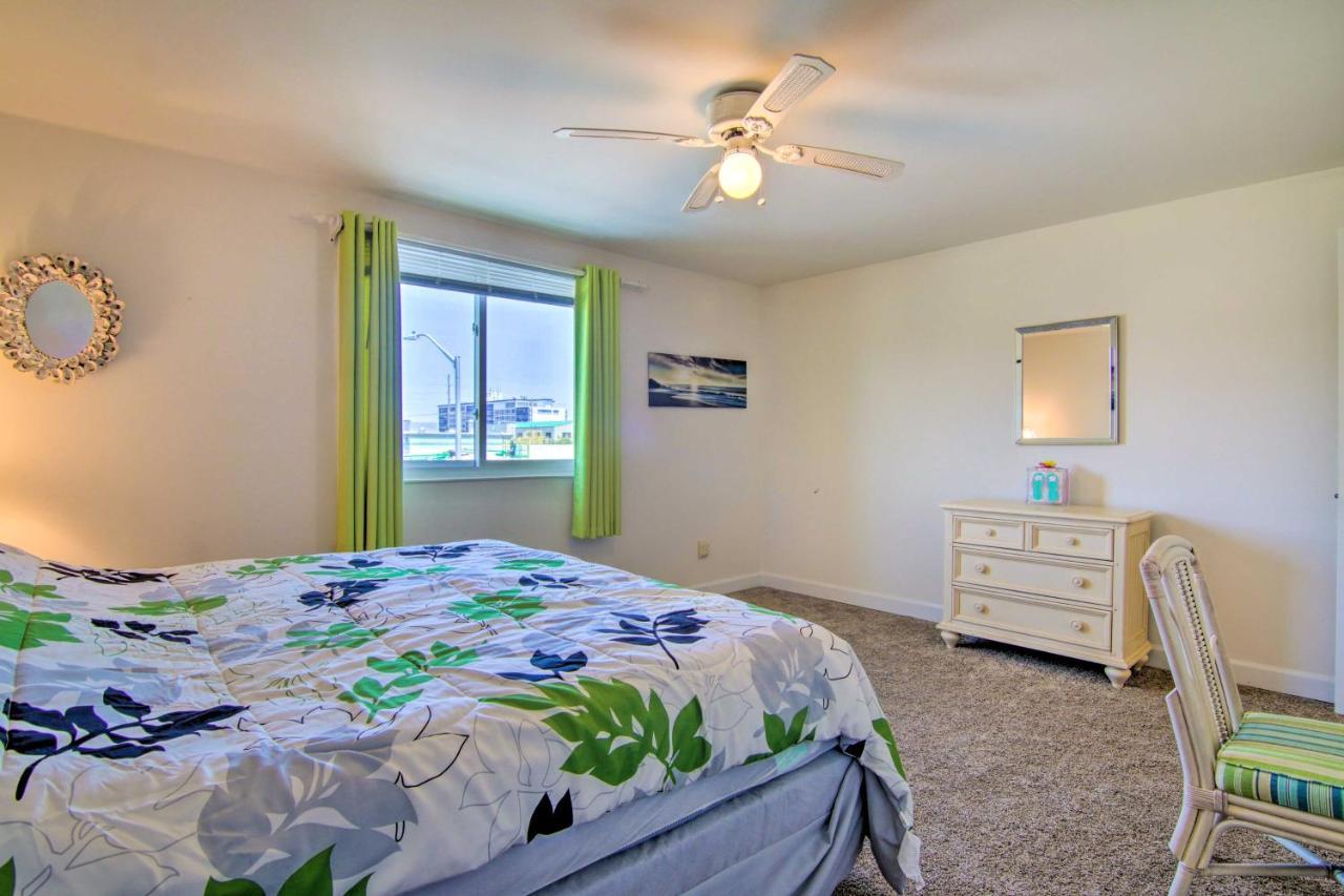 Holiday home Ocean Townhome, Deck With Canal Access! Ocean City