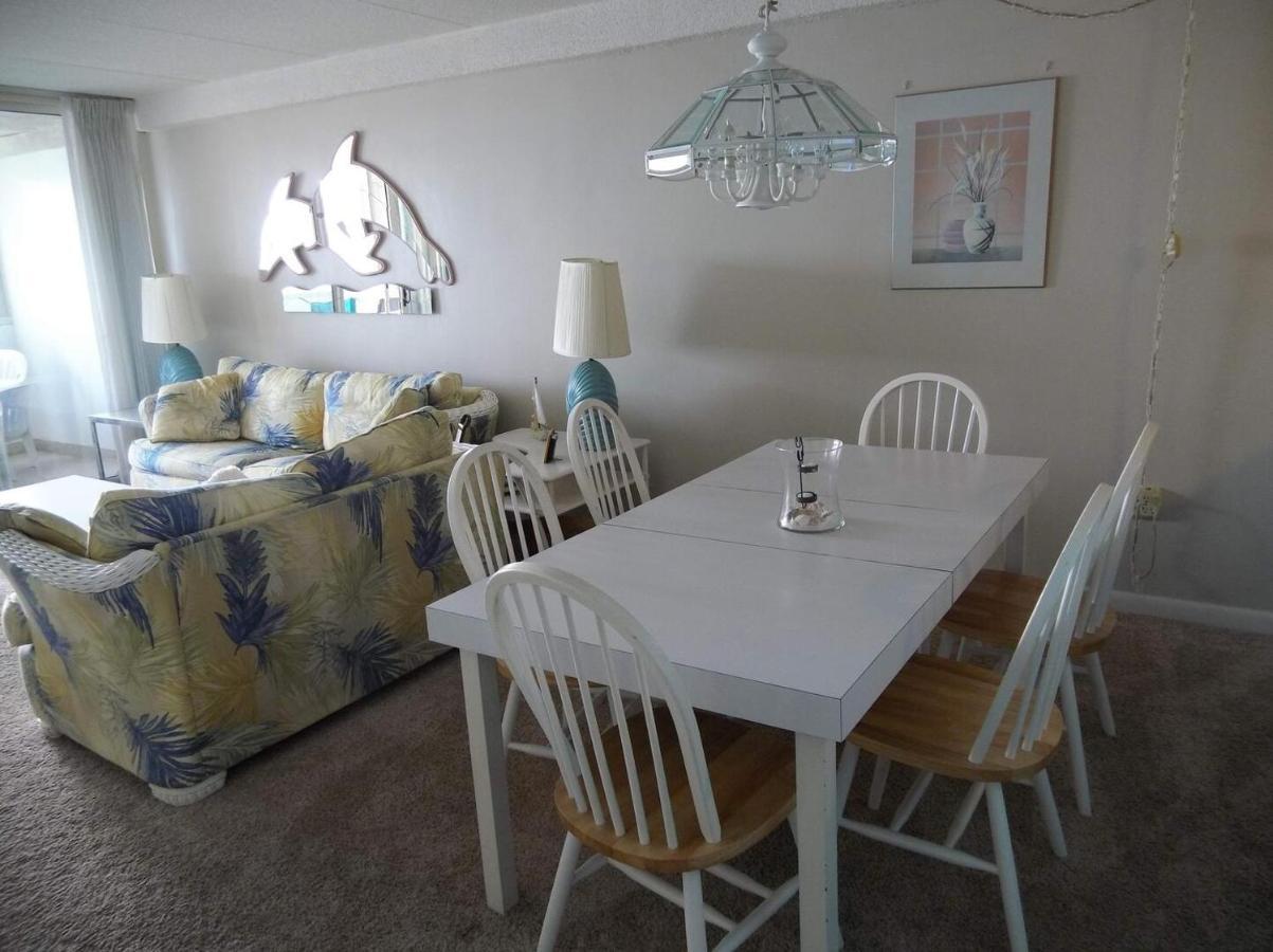 Atlantis 1608 Apartment