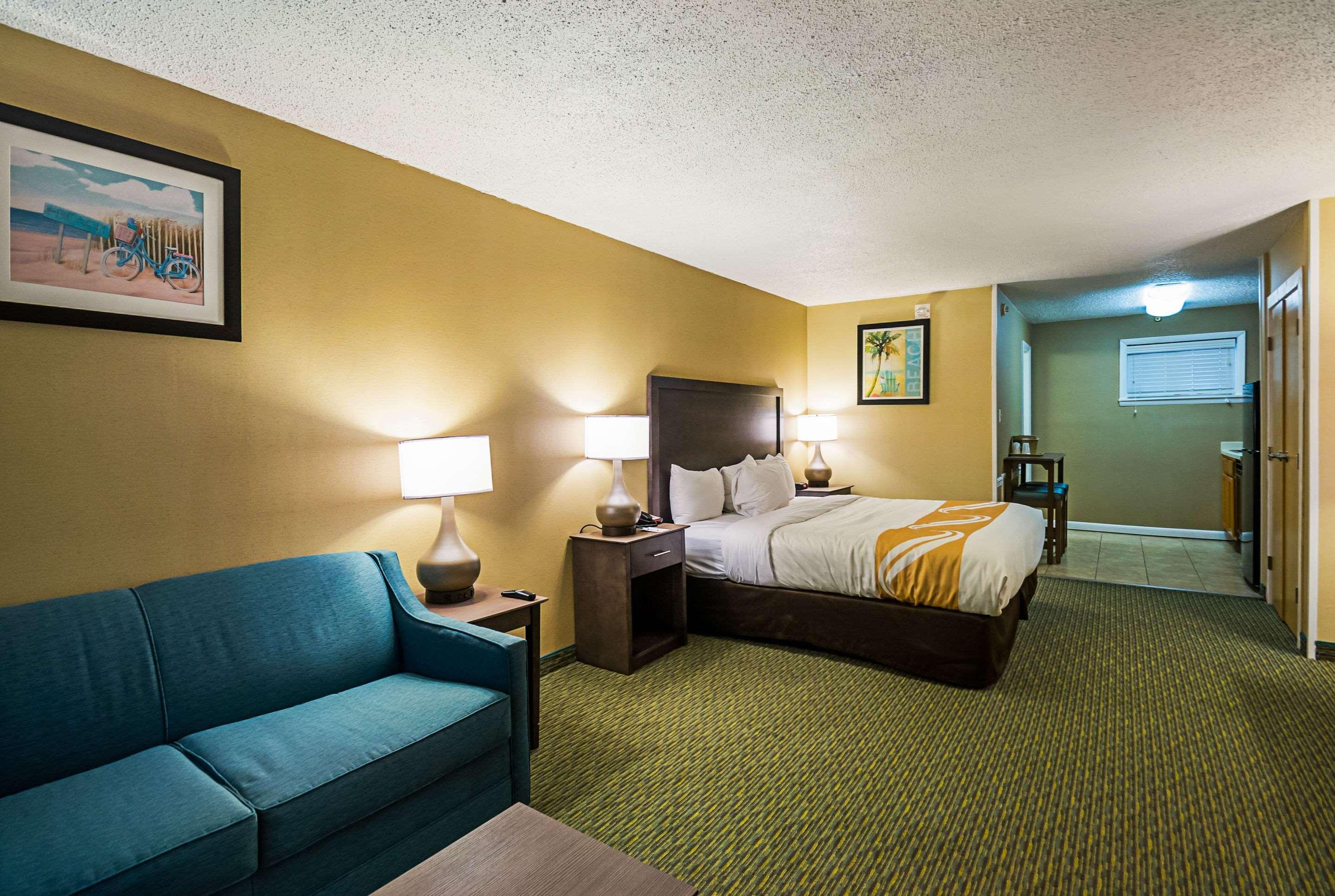 Quality Oceanfront Inn 3*