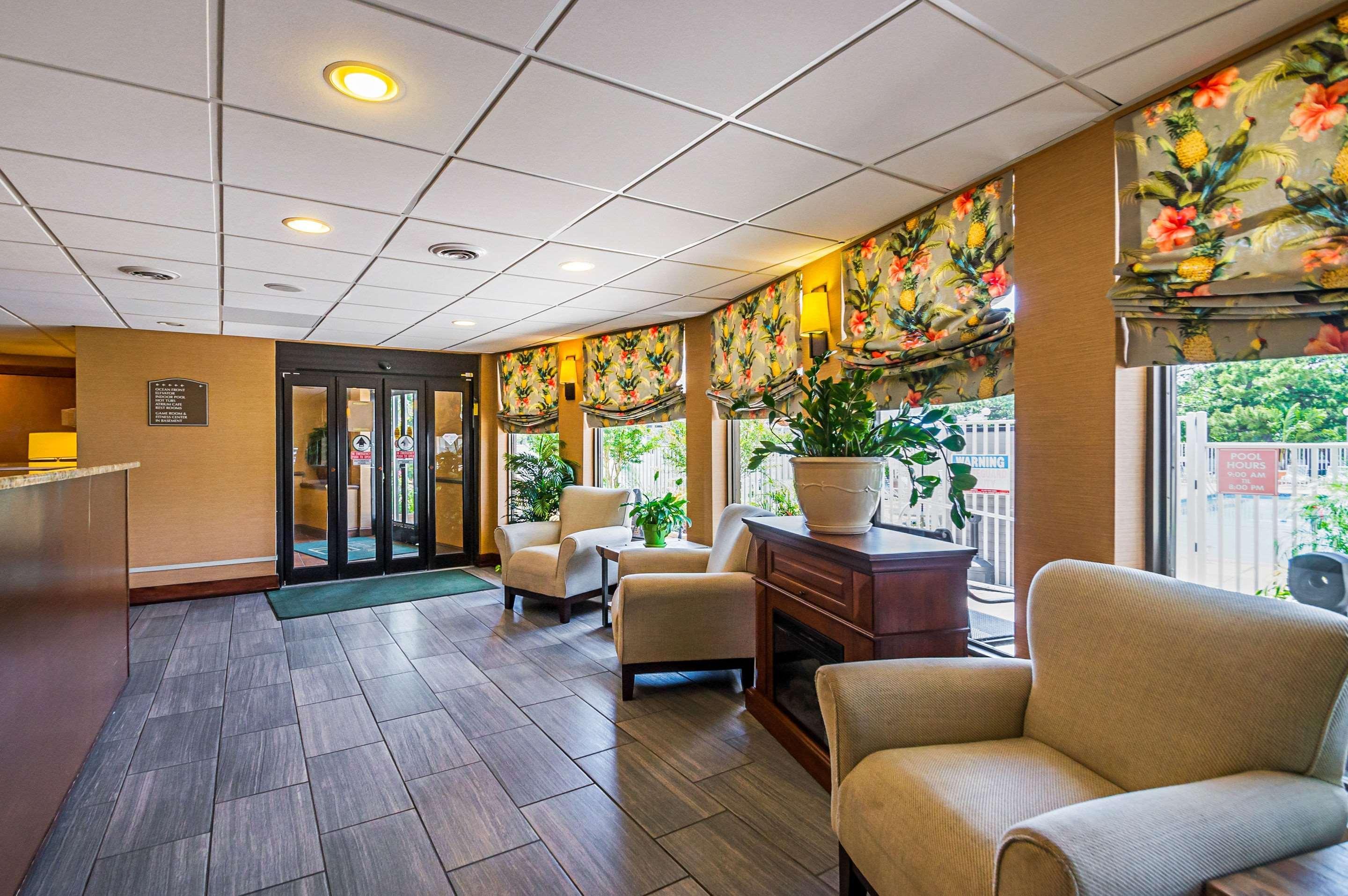 Inn Quality Oceanfront 3*