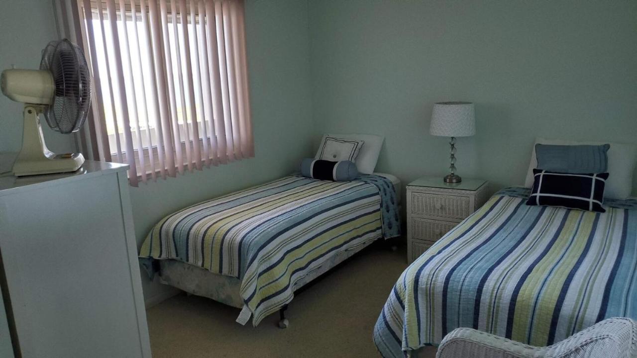 Atlantis 1608 Apartment