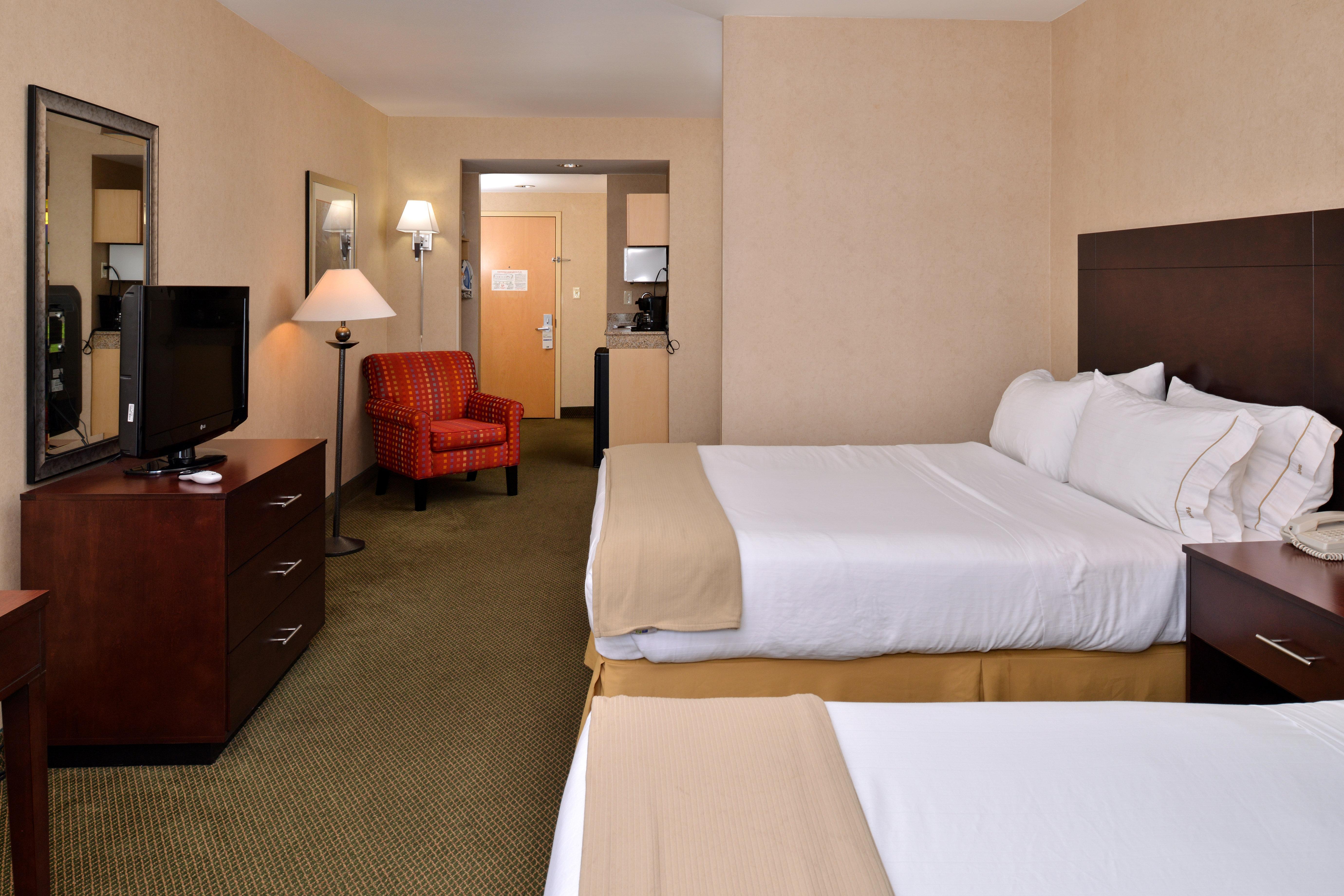 Express & - Ocean By Ihg Resort