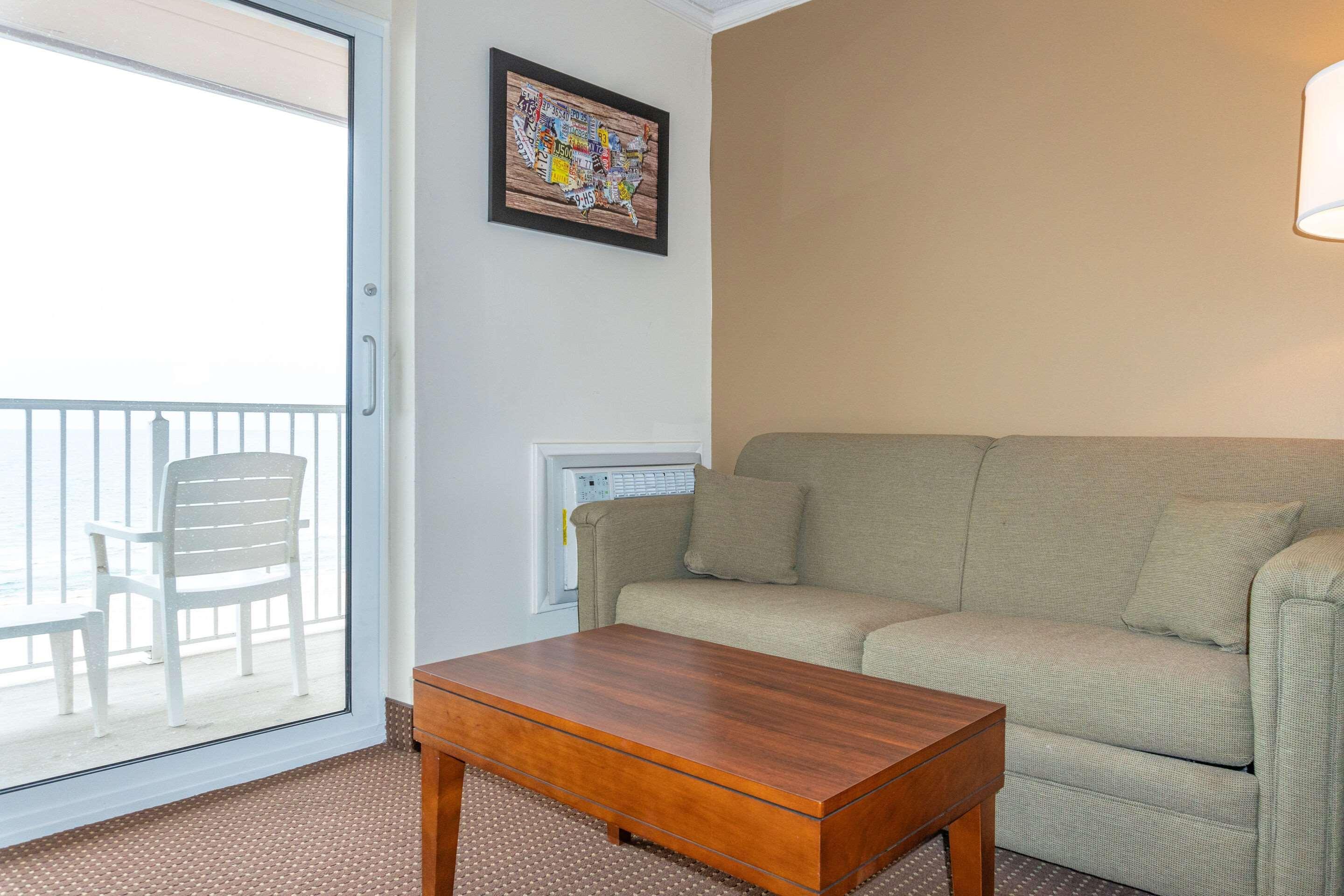 Inn Quality Ocean Beachfront