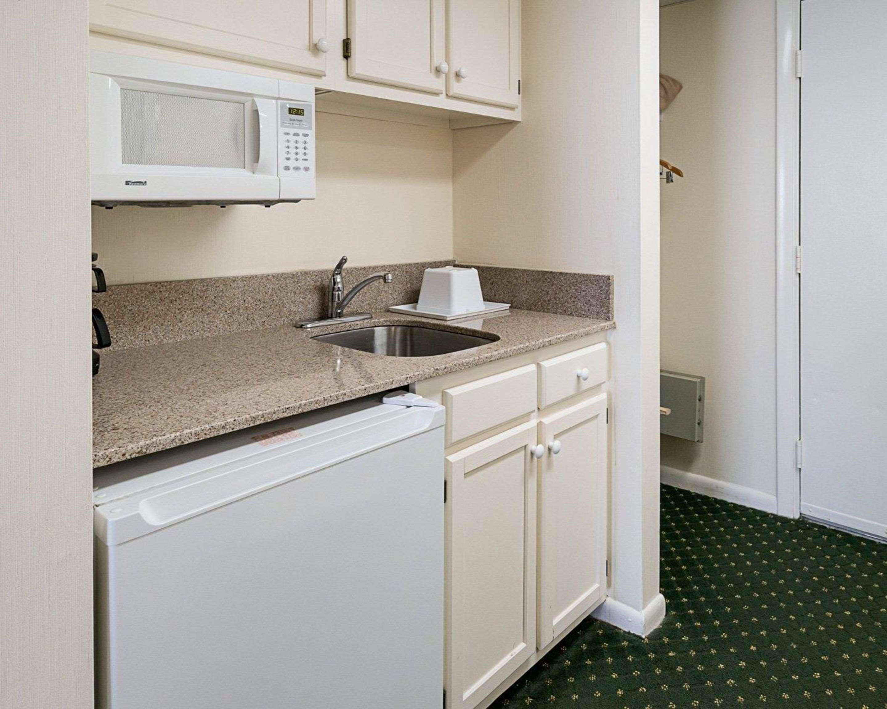 Inn Quality Ocean Beachfront Ocean City