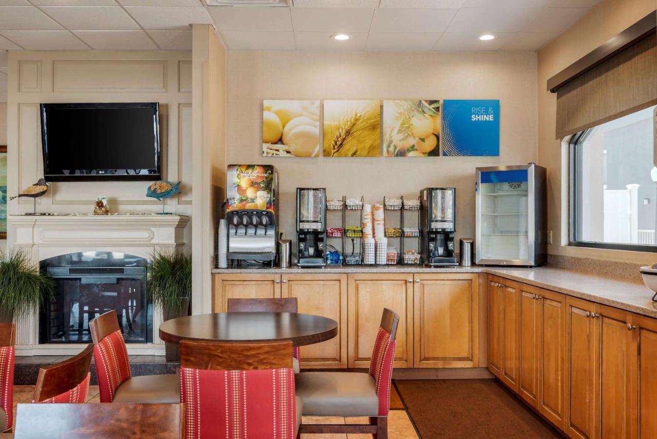 Inn Comfort Ocean Boardwalk 2*