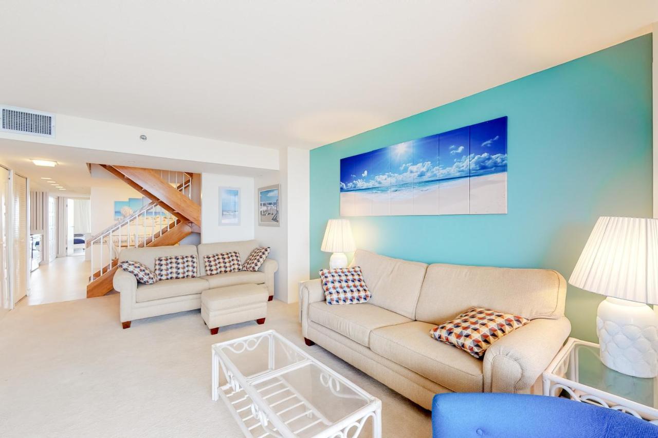 Apartment Century I - 1412