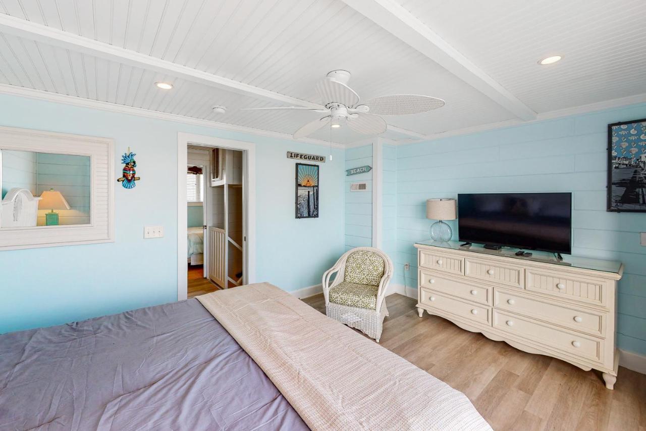 Holiday home Beachwalk 7