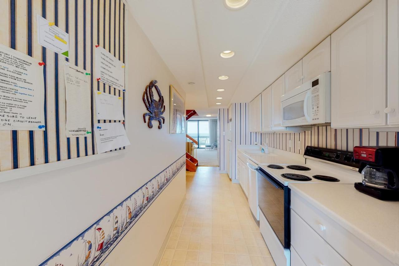 Apartment Century I - 1412