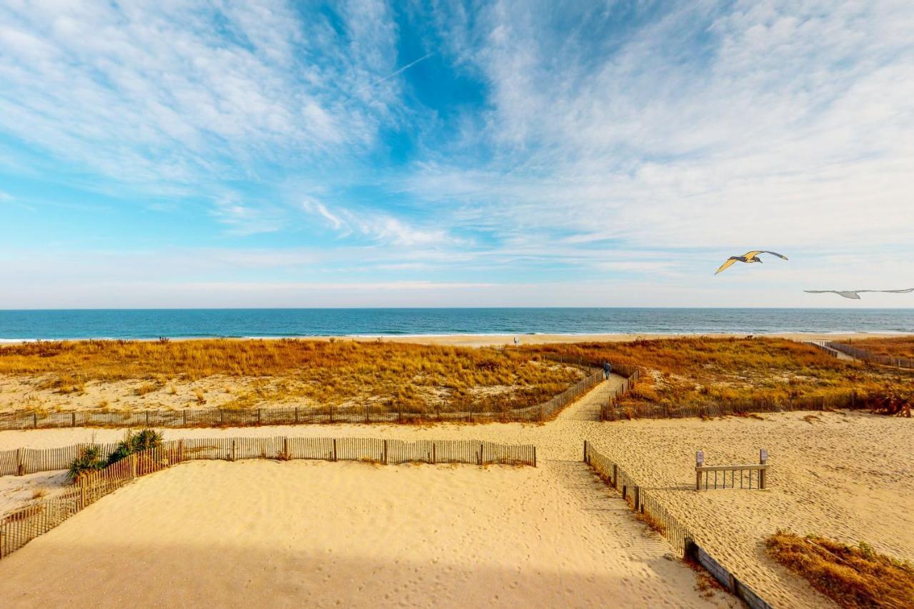 Holiday home Beachwalk 7 *