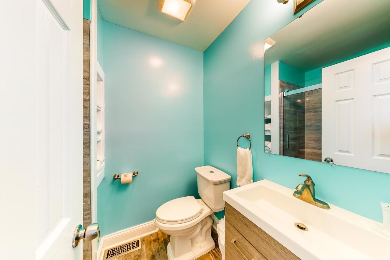 La Vista Bay Complex Apartment *