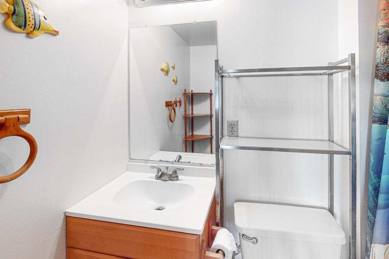 Apartment Outrigger 205 *